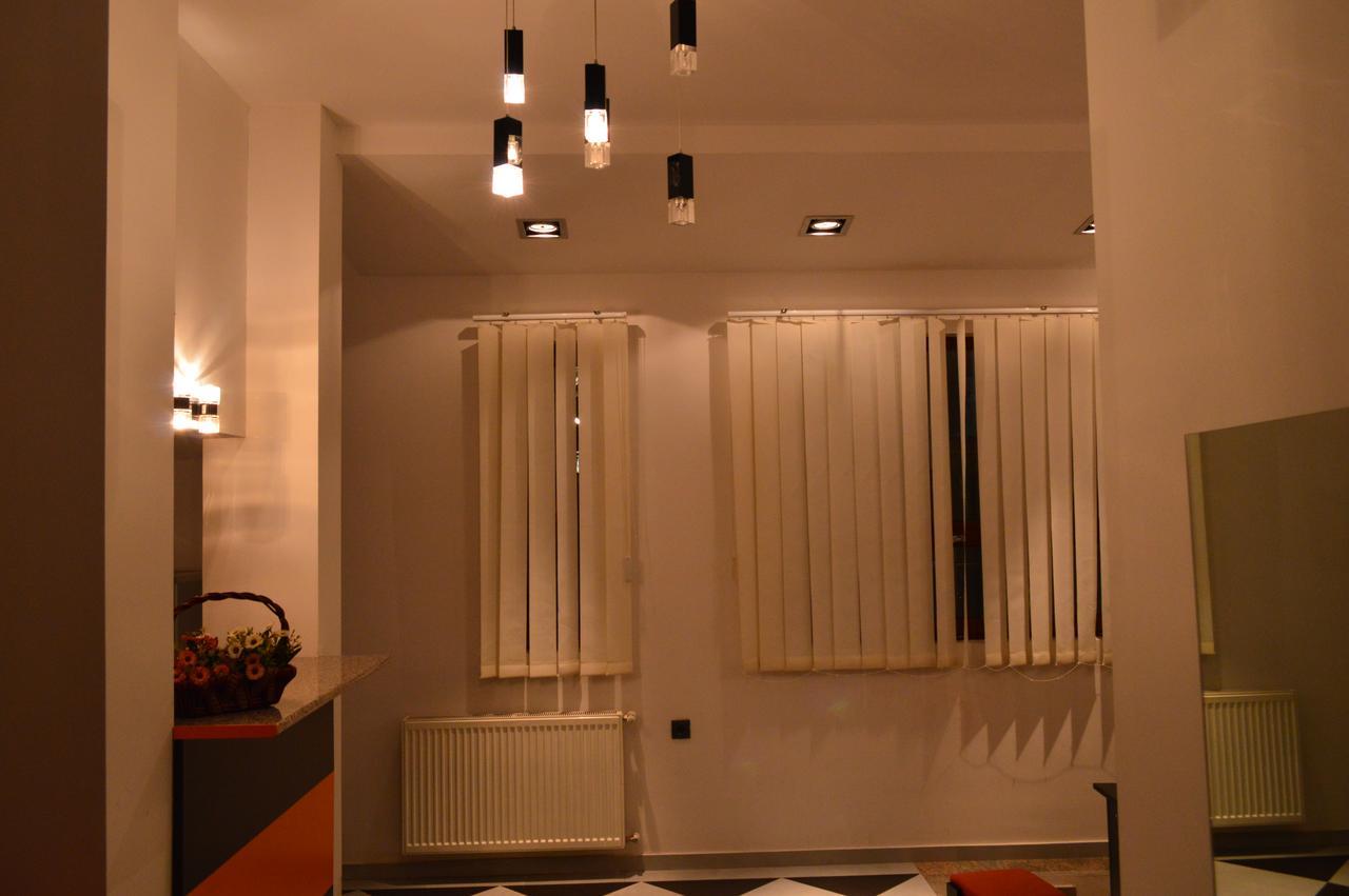 Deluxe Apartment Tbilisi Ngoại thất bức ảnh